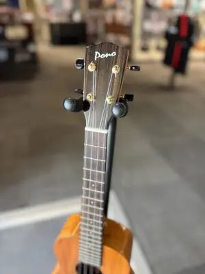 Pono Mahogany Deluxe Tenor Ukulele 2