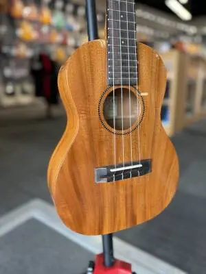 Pono Mahogany Deluxe Tenor Ukulele