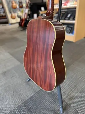 Gibson - 1942 Banner J-45 - Vintage Sunburst 2