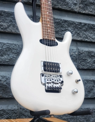 Ibanez - JS140-WH Joe Satriani