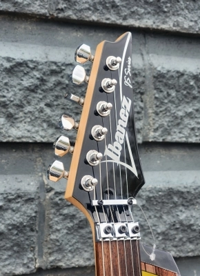 Ibanez - JS140-WH Joe Satriani 3