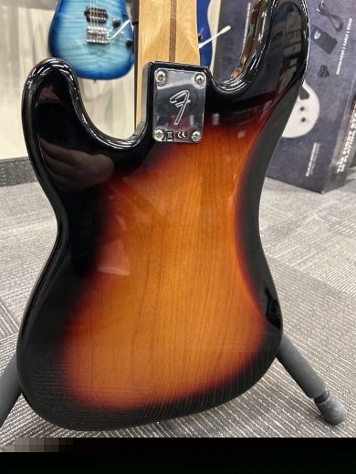 Fender Player Precision Bass Pau Ferro - 3 Tone Sunburst - 014-9803-500 7