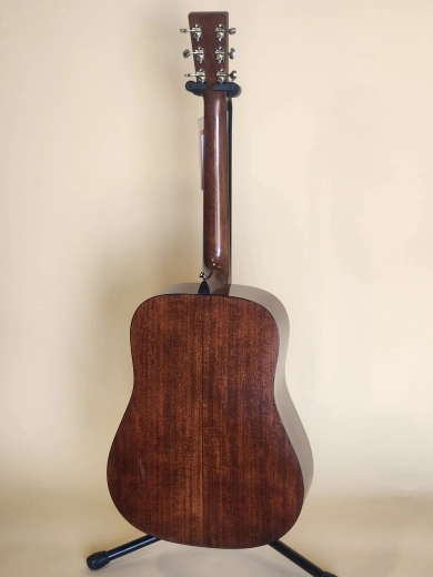 Martin Guitars - D-18 STD 5