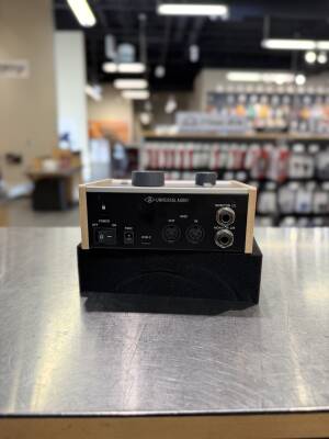 Universal Audio Volt 176 USB Interface With Compressor