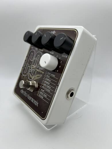 Electro-Harmonix C9 Organ Machine | Long & McQuade