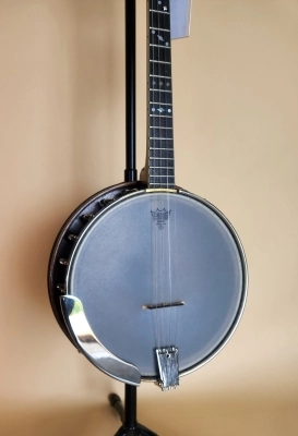 LYON and HEALY Tenor Banjo
