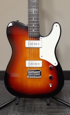 Squier - 037-7030-500 2