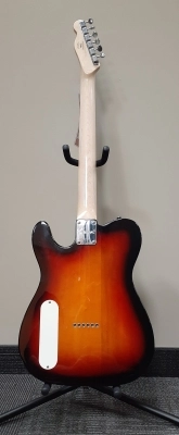 Squier - 037-7030-500 4