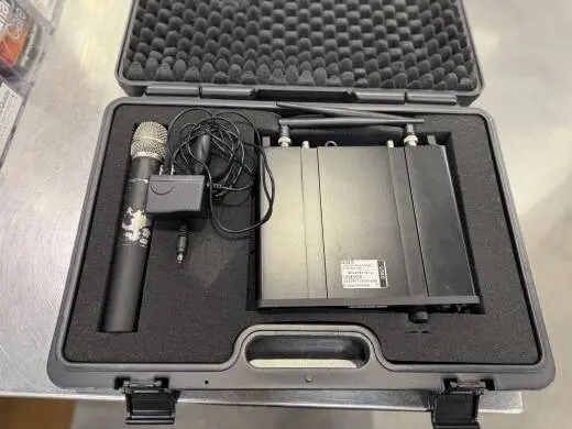 Line 6 - Wireless Microphone with Hard Case