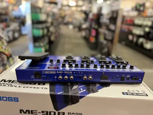 BOSS - Bass Multi Effect 2