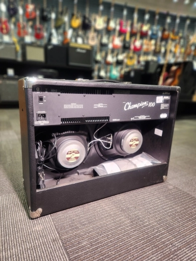 Fender - Champion 100 2