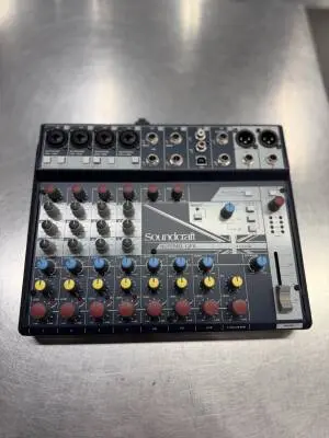 Soundcraft - NOTEPAD-12FX 2