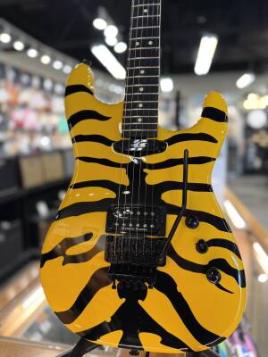 Store Special Product - Jackson - Pro Origins 1985 Limited Edition San Dimas SD1 HH FR, Ebony Fingerboard - Yellow Bengal