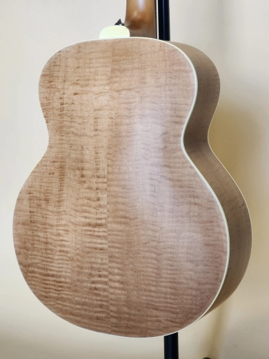 Guild Jumbo Jr Bass 2