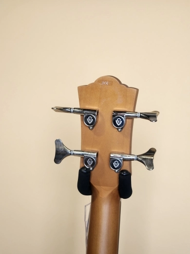 Guild Jumbo Jr Bass 2