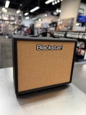 Blackstar Amplification - DEBUT-50R-BLK