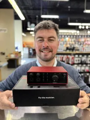 Focusrite - SCARLETT4I4MK4 2