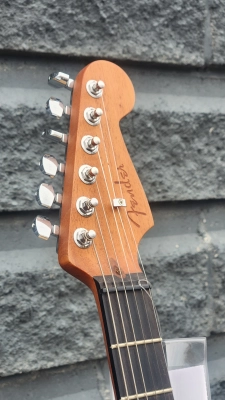 Fender - American Acoustasonic Stratocaster 3