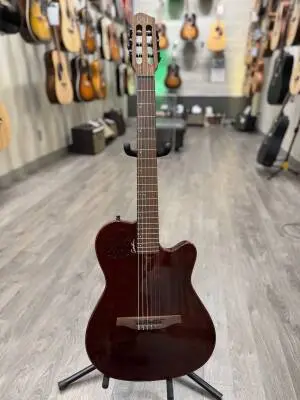 Godin Guitars - Multiac Mundial