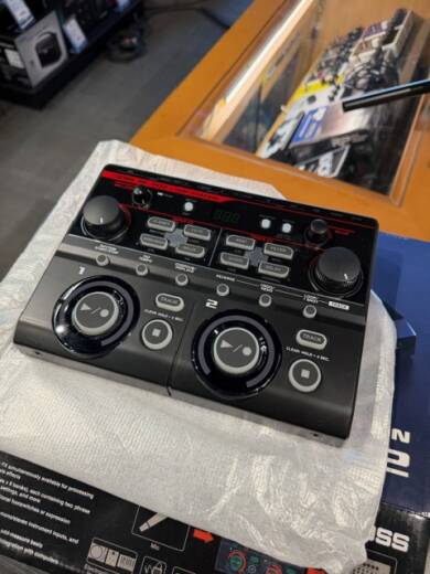BOSS RC-202 Loop Station | Long & McQuade