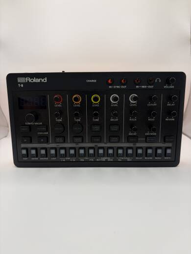 Roland T-8 AIRA Compact Beat Machine | Long & McQuade