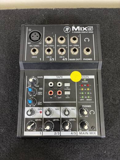 Mackie - MIX5 5-Channel Compact Mixer