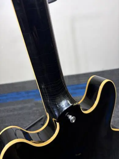 Gibson Custom Shop - Murphy Lab '64 Trini Lopez Ultra Lite Aged - Ebony 2