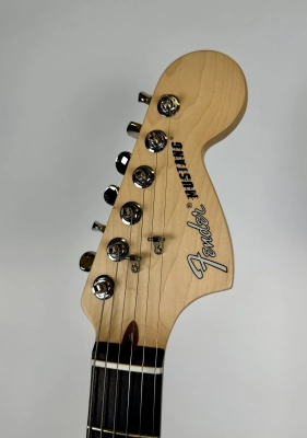 Fender Performer Mustang 3