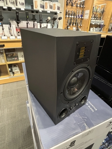 ADAM Audio - AD-A7X 7