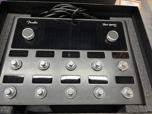 Fender - Tone Master Pro