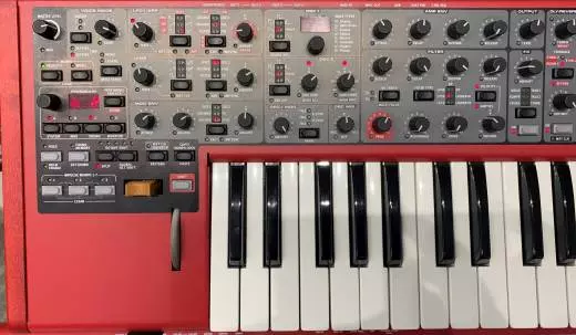 Nord - LEAD 4 2