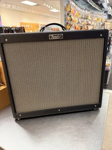 Fender Hot Rod Deville 2x12