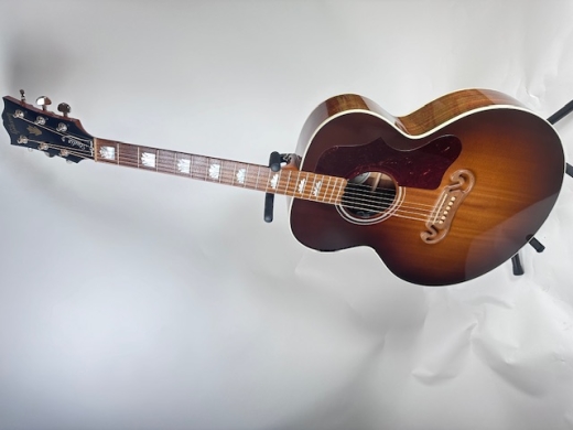 Store Special Product - Gibson Walnut Burst SJ-200