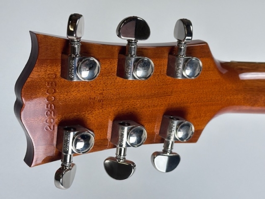 Store Special Product - Gibson Walnut Burst SJ-200