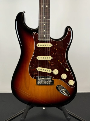 Fender  AM Pro II Strat