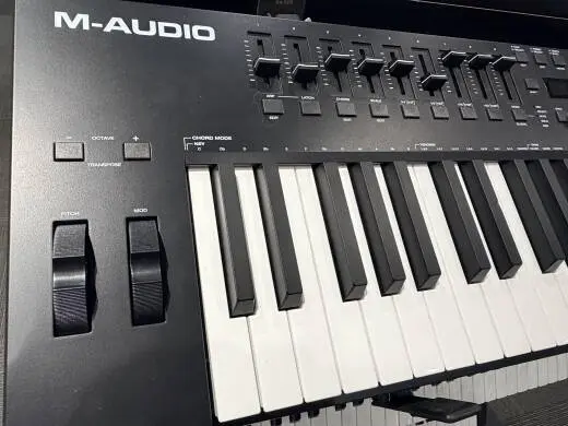 M-Audio - OXYGEN PRO 61