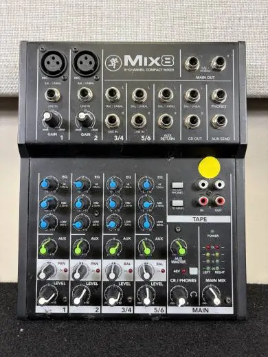 Mackie - MIX8 8-Channel Compact Mixer