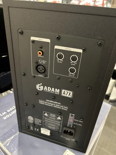 ADAM Audio - AD-A7X 4