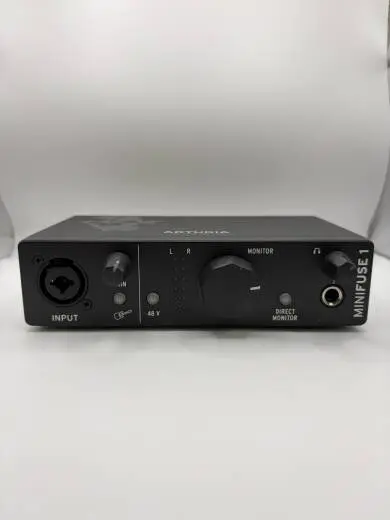 Arturia - MiniFuse 1 Compact USB Audio Interface - Black