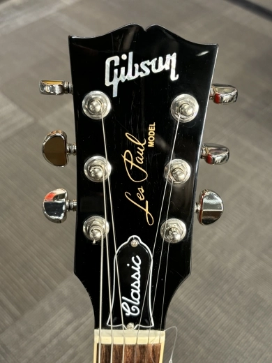 Store Special Product - Gibson Les Paul Classic