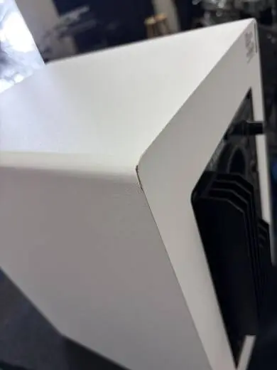 Yamaha - HS8W 2