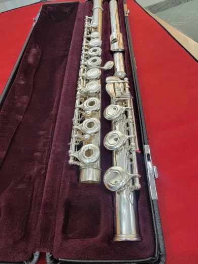 Yamaha Intermediate Flute
