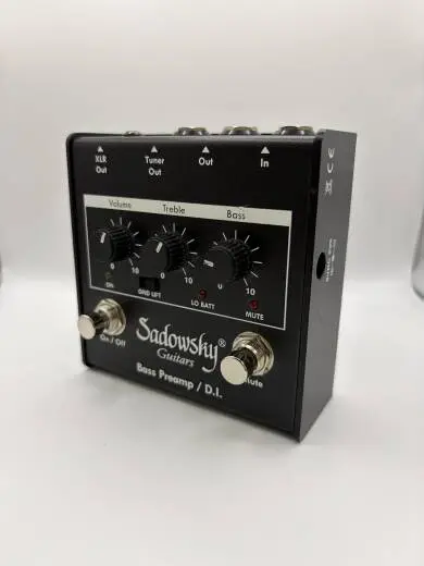 Sadowsky Guitars - SBP-1 Bass Preamp / DI Floor Pedal 2
