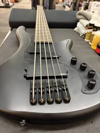 SCHECTER STILETTO STEALTH-5 2