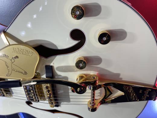 Gretsch G6136T - Michael Guy Chislett Signature Falcon with Bigsby 8