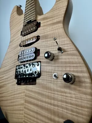 Charvel Guthrie Govan Signature 2