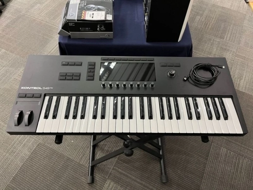 NI KONTROL S49 MK3