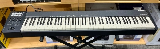 ROLAND 88 KEY MIDI KEYBOARD CONTROLLER MK2