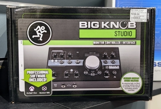 Mackie - BIG KNOB STUDIO