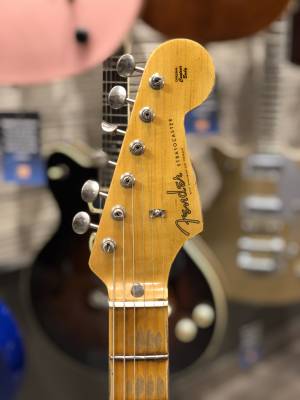 Fender Custom Shop - Faded Aged 2-Colour Sunburst 4